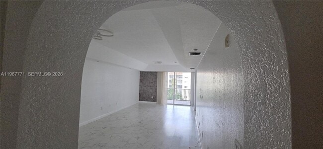 Building Photo - 10700 NW 66th St