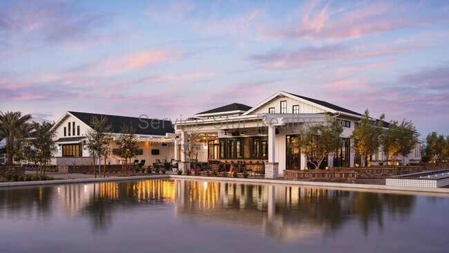 Building Photo - 17171 W Thousand Oaks St