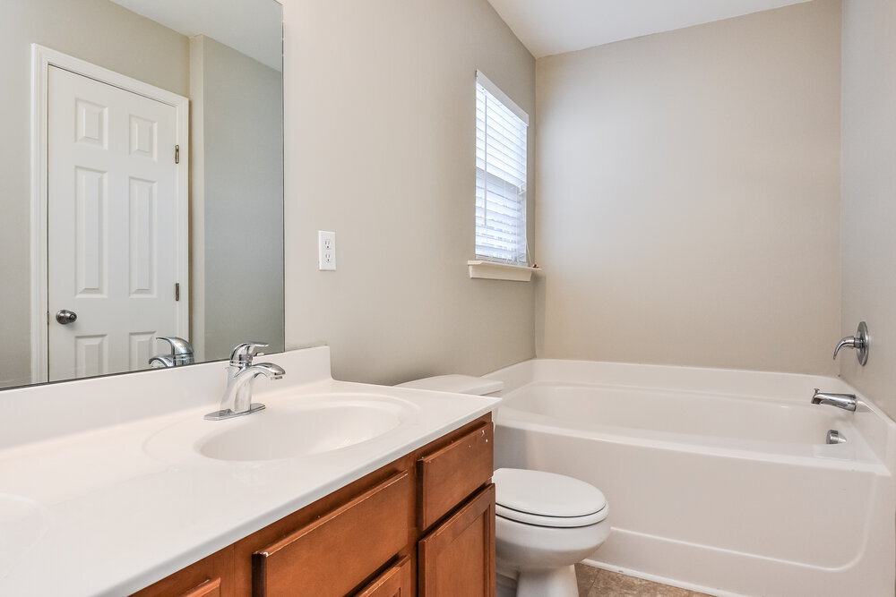 Building Photo - 2707 Brownlow Ct