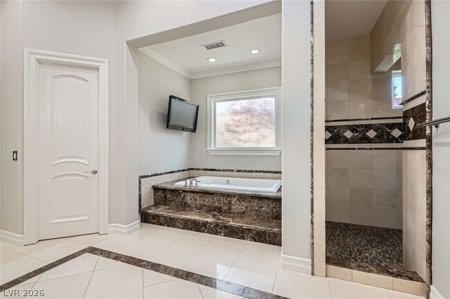 Building Photo - 5367 Secluded Brook Cir