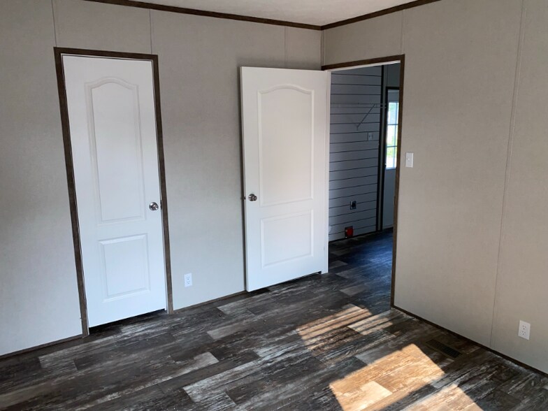 Building Photo - 2705 Dryden Rd