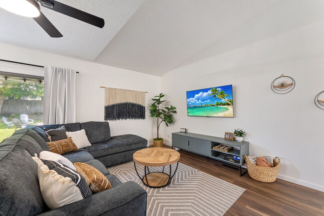 Building Photo - 2241 10th St