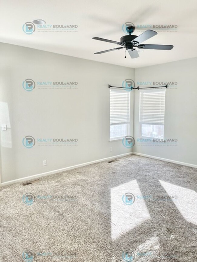 Building Photo - Charming 3-Bedroom Home in Sky Vista Villa...