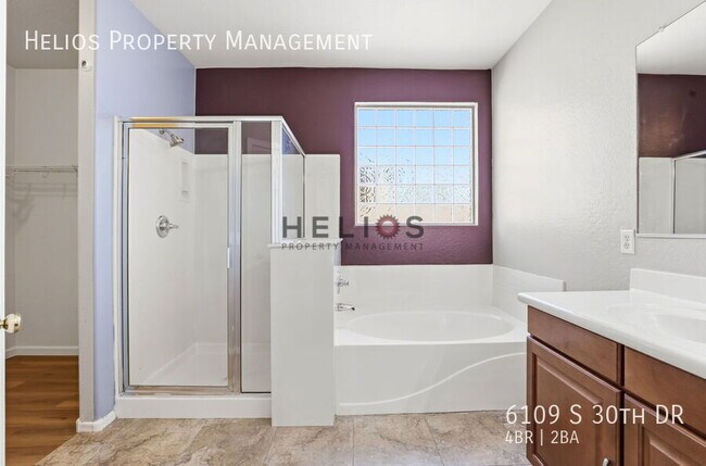 Building Photo - 6109 S 30th Dr