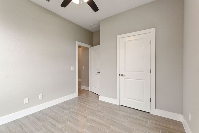 Building Photo - Deposit-Free! Modern, energy efficient hom...