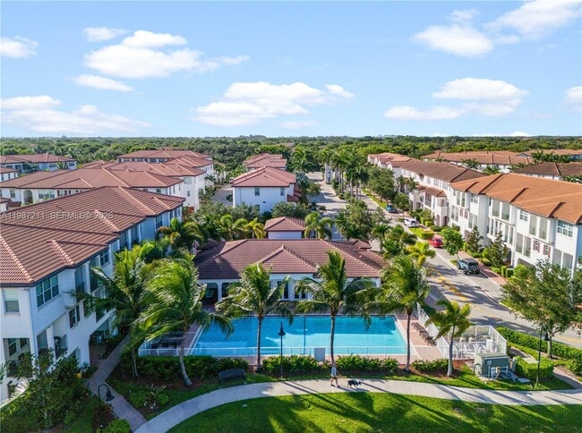 Building Photo - 2559 SW 119th Terrace