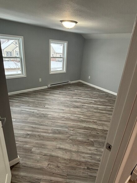 Bedroom - 1009 N 4th Ave