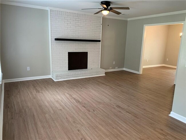 Building Photo - 5234 Wexford Ln
