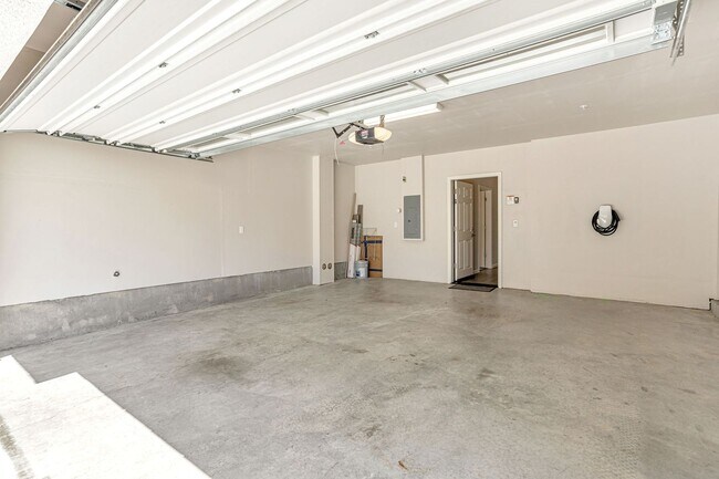 Building Photo - 109 Manly Terrace