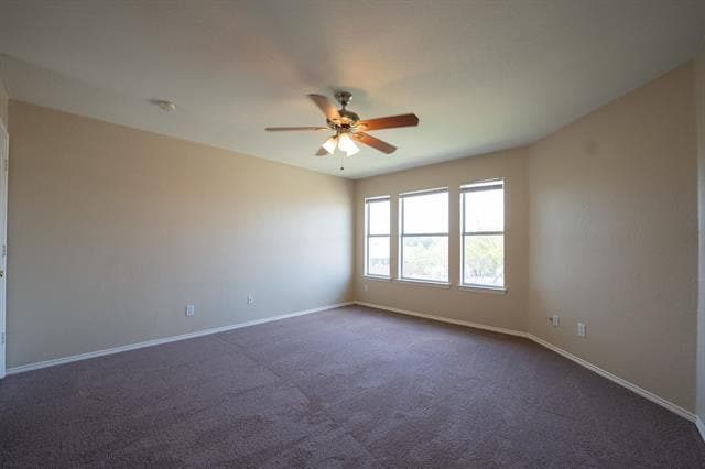 Building Photo - 447 Maple Grove Dr