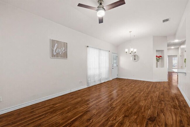 Building Photo - 8703 Weiser Dr