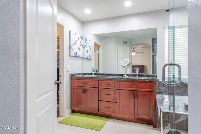 Building Photo - 5053 Flagstone Ln