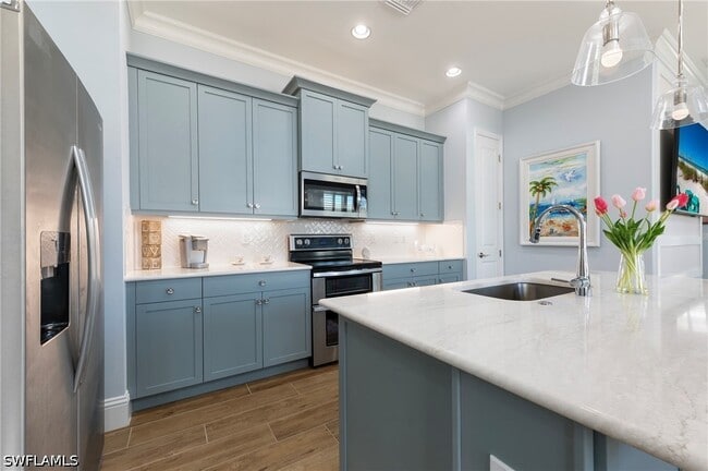 Building Photo - 7270 Saona CT