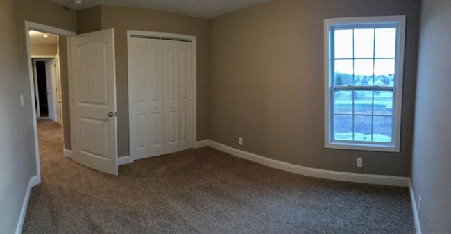 Building Photo - Welcome To Your New Home!