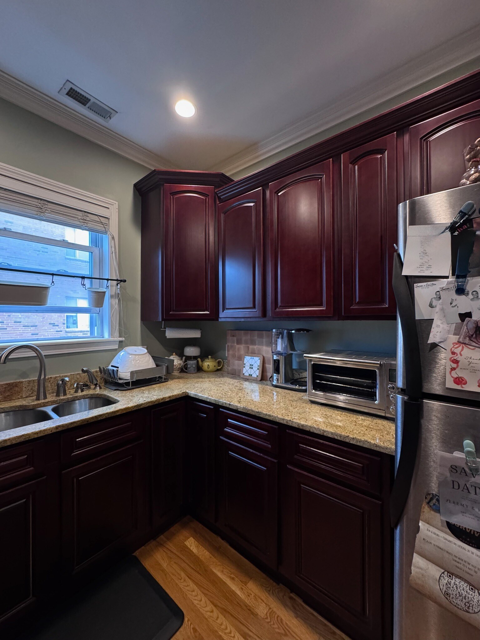 Building Photo - 127 Heath St