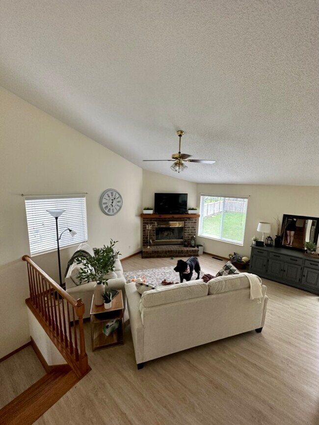 Living Room - 1420 Field Creek Circle
