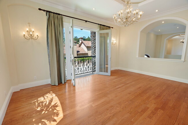 Building Photo - 2784 Deep Canyon Dr