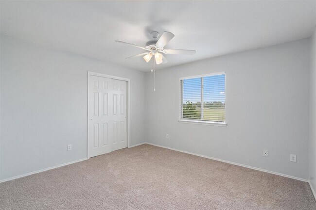 Building Photo - 2277 Green Meadows Ln