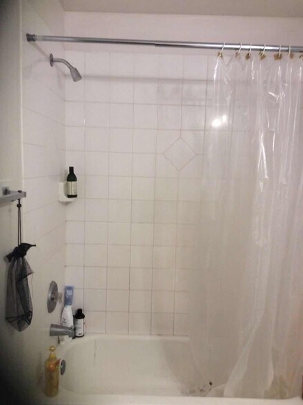 Building Photo - 12340 8th Ave NE