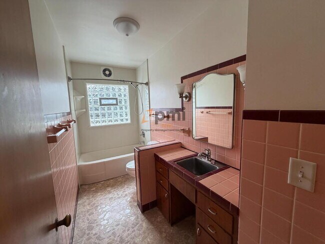 Building Photo - 13403 223rd Ave