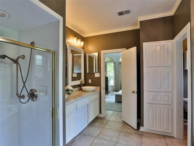 Building Photo - 6812 Vista Ridge Dr W
