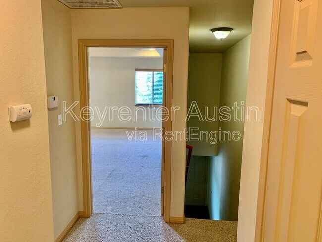 Building Photo - 1535 Parkfield Cir