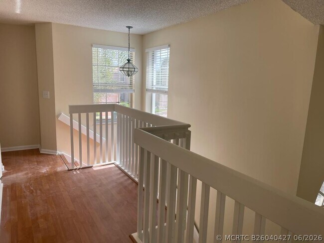 Building Photo - 2348 SW 177th Ave
