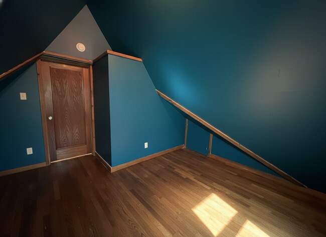 Building Photo - 5817 Archmere Ave