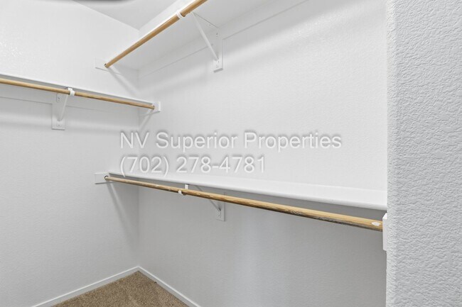 Building Photo - Henderson!!! Community: Cadence!! 4 Bedrooms!!! Bed & Full bath downstairs!! Loft/computer area u...