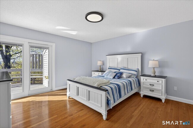 Building Photo - 675 Townsend Ave