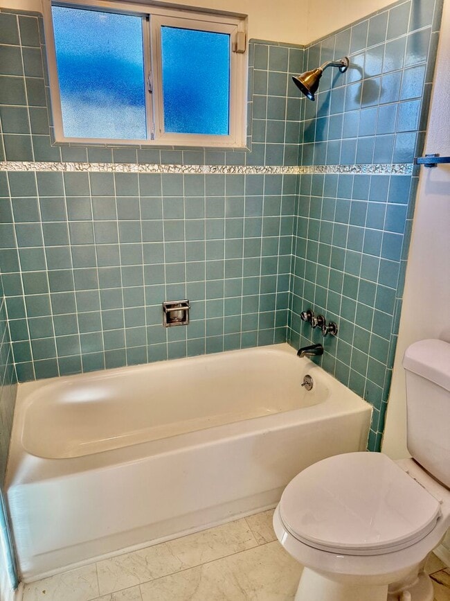 Building Photo - 4214 Zephyr Way