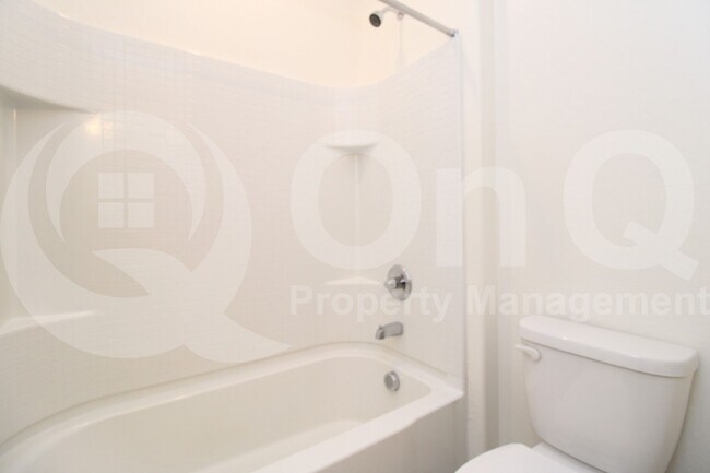 Building Photo - 16090 W Shaw Butte Dr