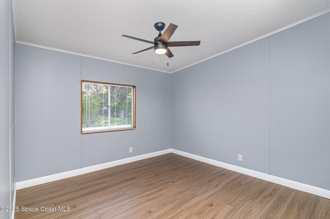 Building Photo - 4755 Cambridge Dr