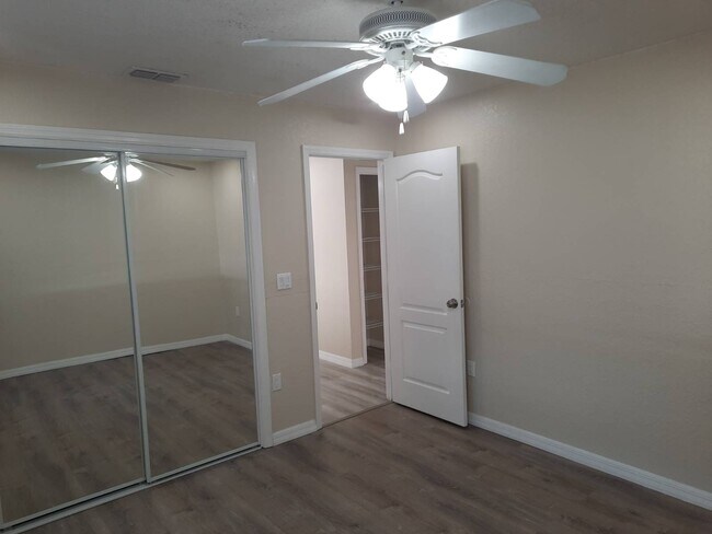 Building Photo - 11239 Blythville Rd