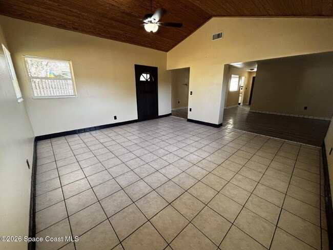 Building Photo - 4070 Baker Ave