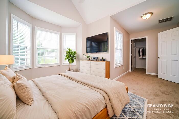 Building Photo - 5029 Wolfcreek Hl