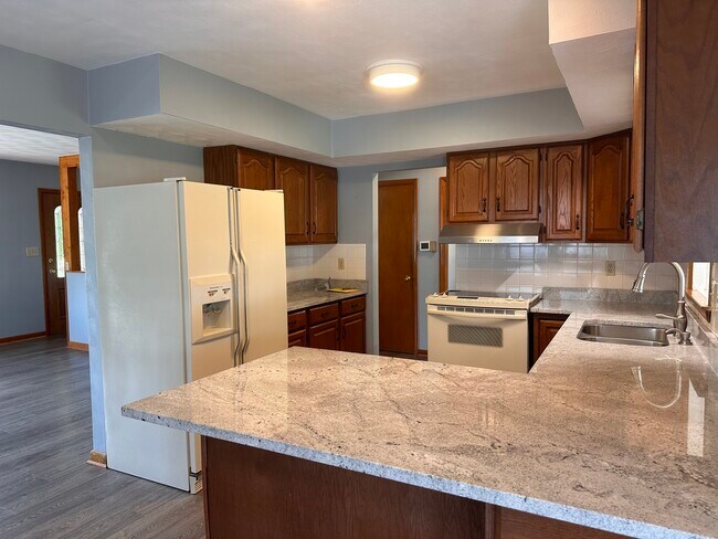 Building Photo - 3206 W 1000 N