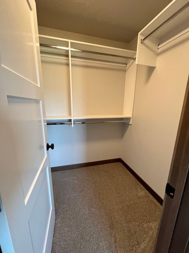 Building Photo - Newly Constructed 3 Bed/2.5 Bath Townhome in Aspen Ridge!