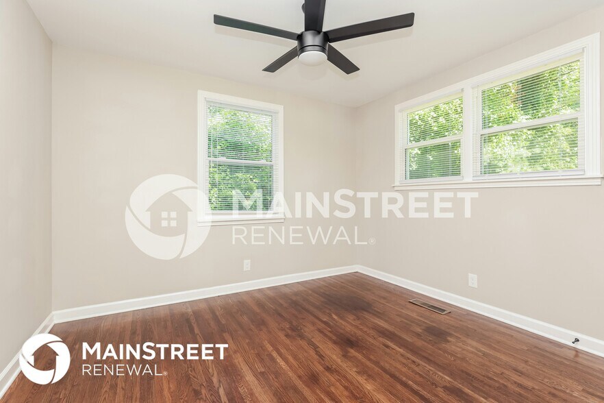 Building Photo - 63 Whitsett Rd