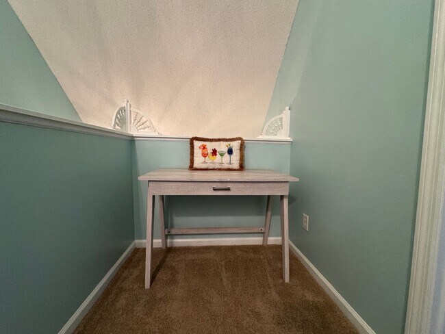 Building Photo - Little River - 3 Bedroom / 2.5 Bathroom Townhouse