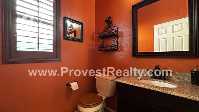 Building Photo - 12901 La Costa Ct