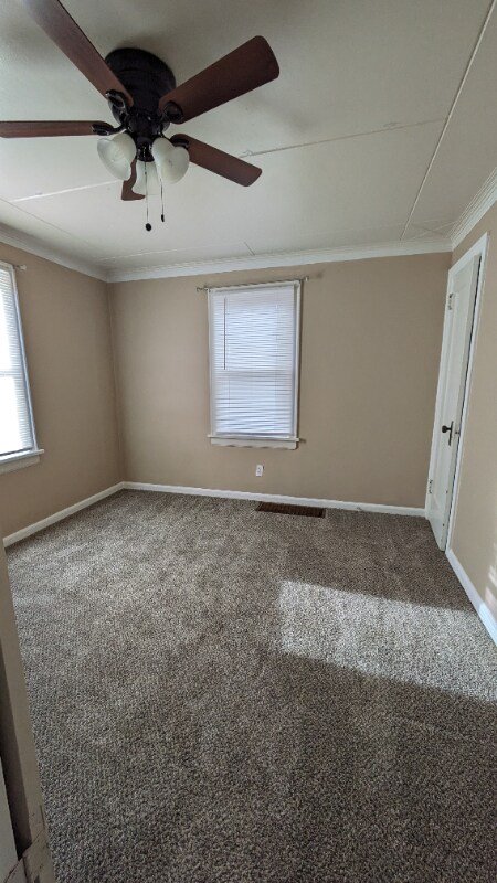 Building Photo - 2114 2nd Ave N