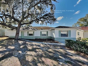 Building Photo - 607 Barkfield St