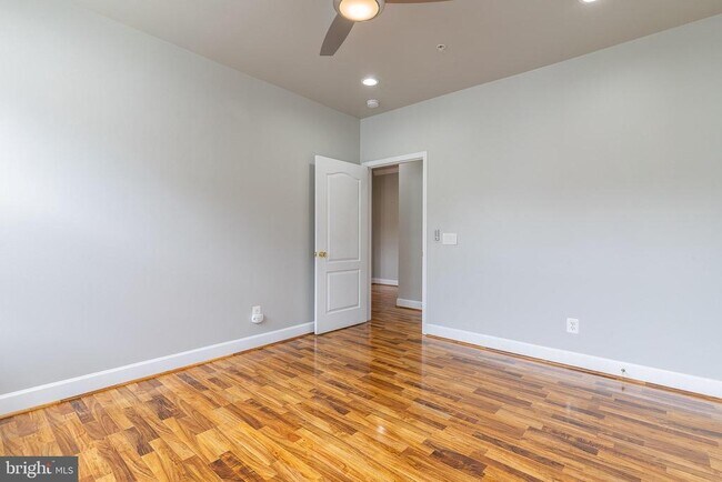 Building Photo - 13921 Gullane Dr