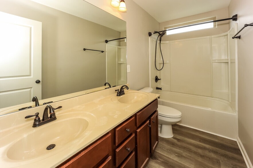 Building Photo - 3882 Reece Farms Dr