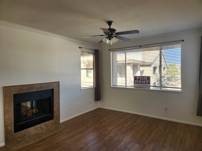 Building Photo - 7009 E Acoma Dr