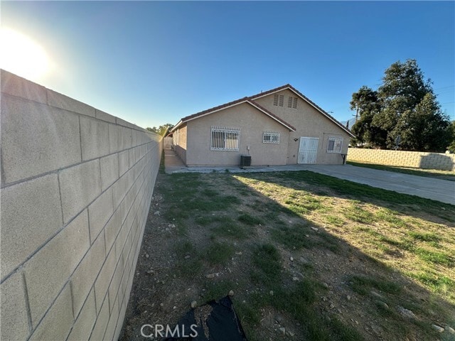 Building Photo - 8505 Robinia St