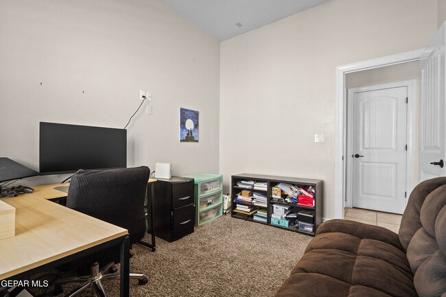 Building Photo - 14829 Sunny Land Ave