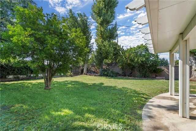 Building Photo - 7721 Oakdale Ave