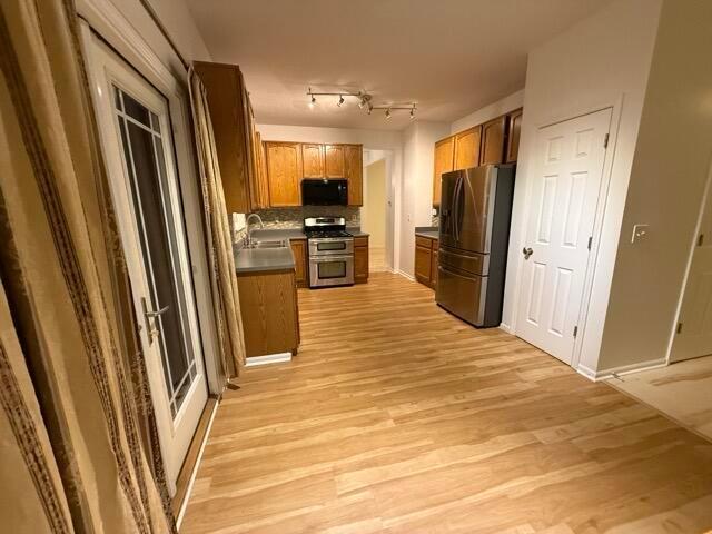 Building Photo - 54 Runkle Dr